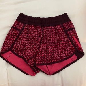lululemon tracker shorts